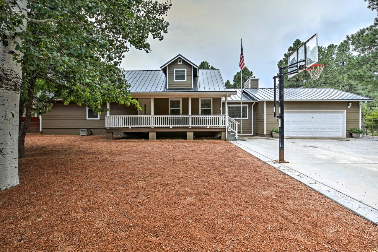 Lakeside Home With Game Room, Yard, Deck And Fireplace Pinetop-Lakeside Ngoại thất bức ảnh